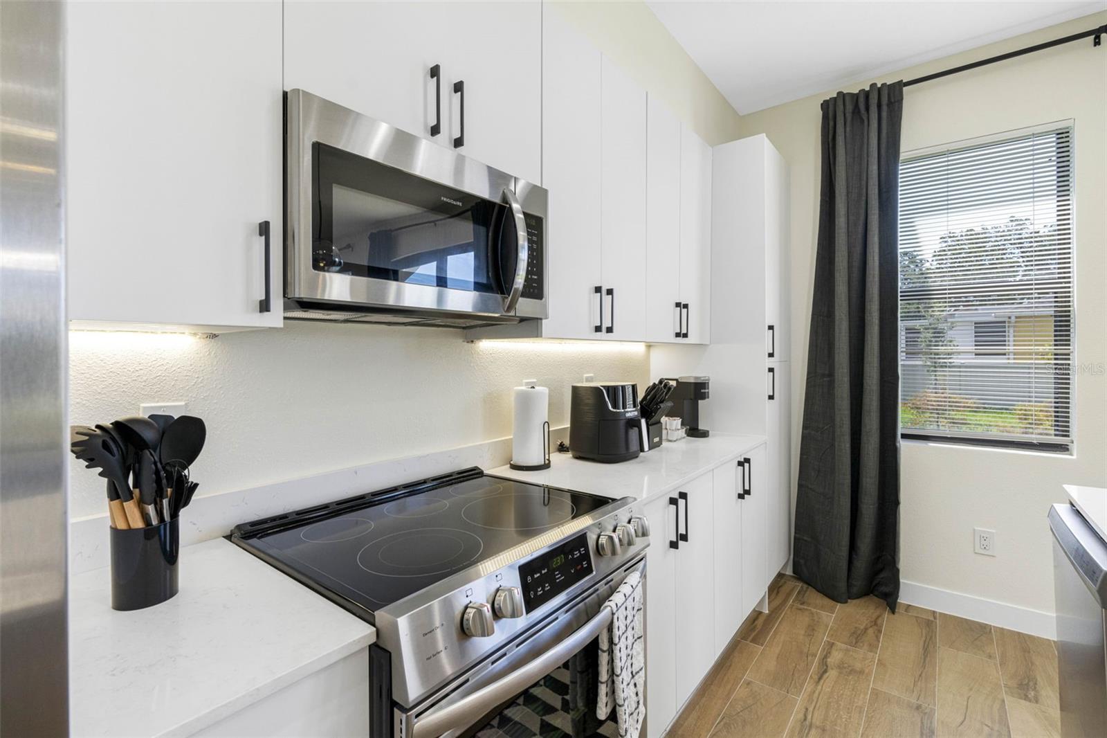 4340 VILLA ALINA CT — photo 14