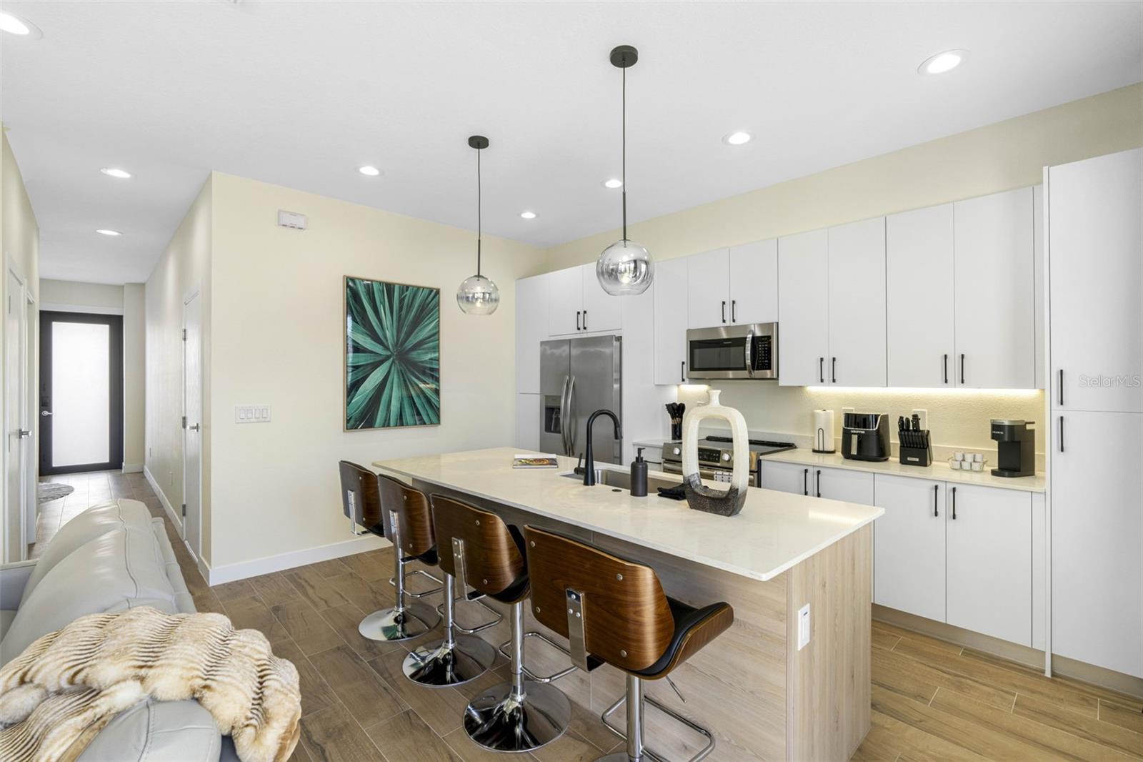 4340 VILLA ALINA CT — photo 9