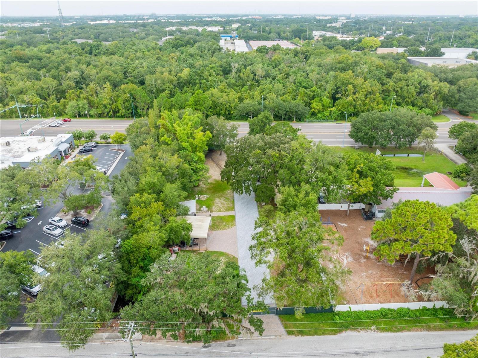 201 S LAKEWOOD DR — photo 10