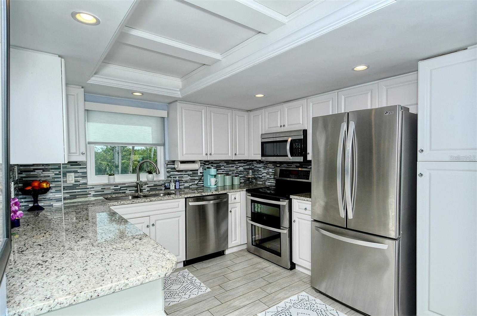 1215 S PORTOFINO DR N #308 — photo 3