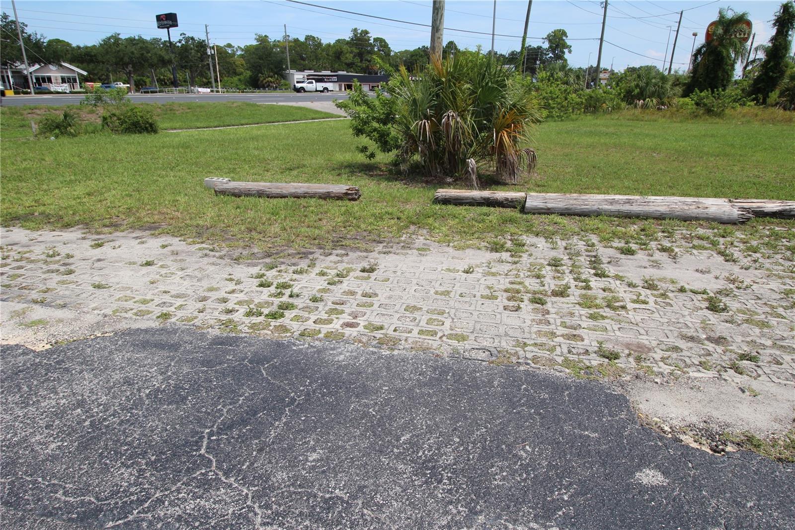 8900 US 19 HWY — photo 15