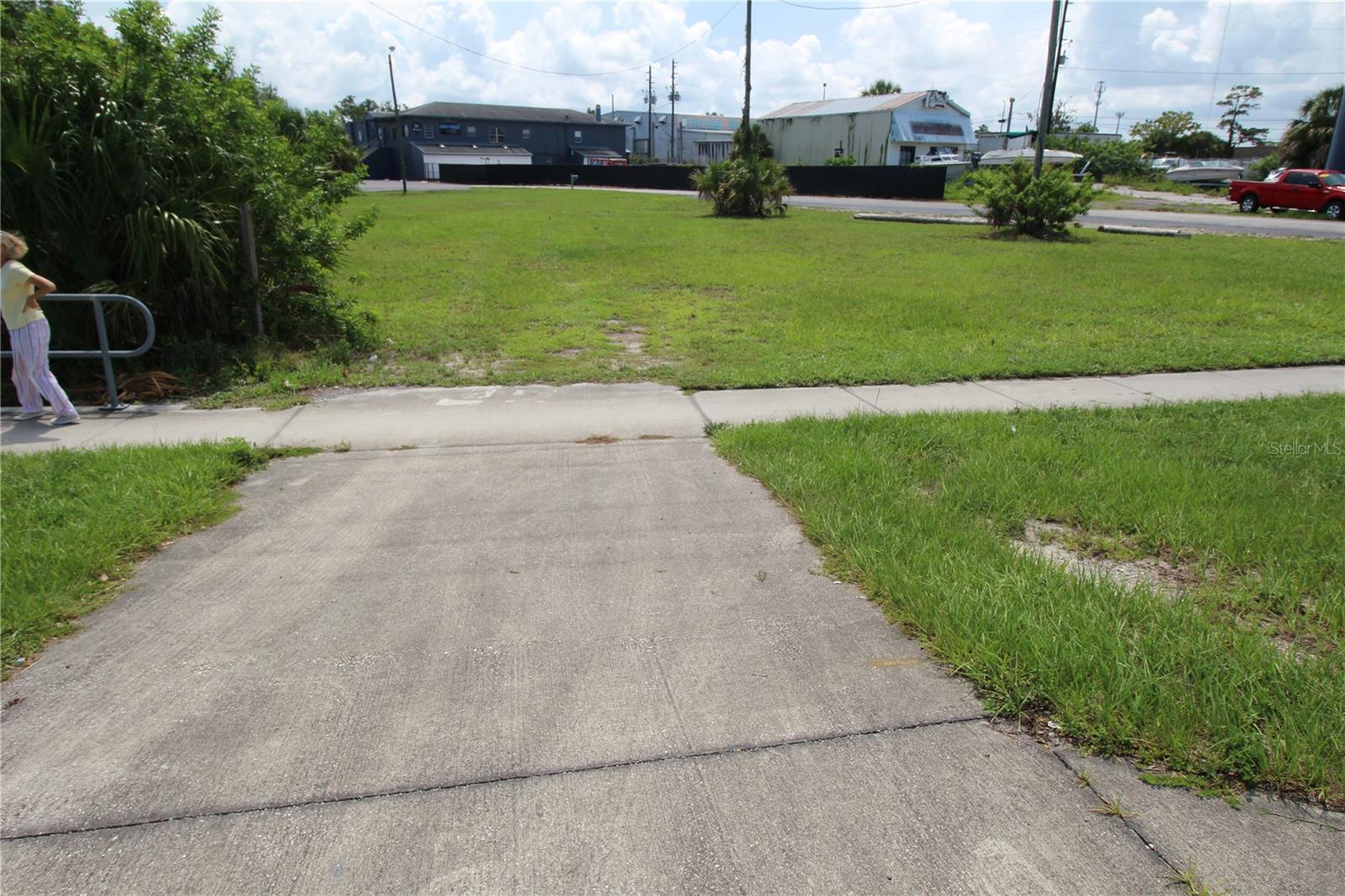 8900 US 19 HWY — photo 23