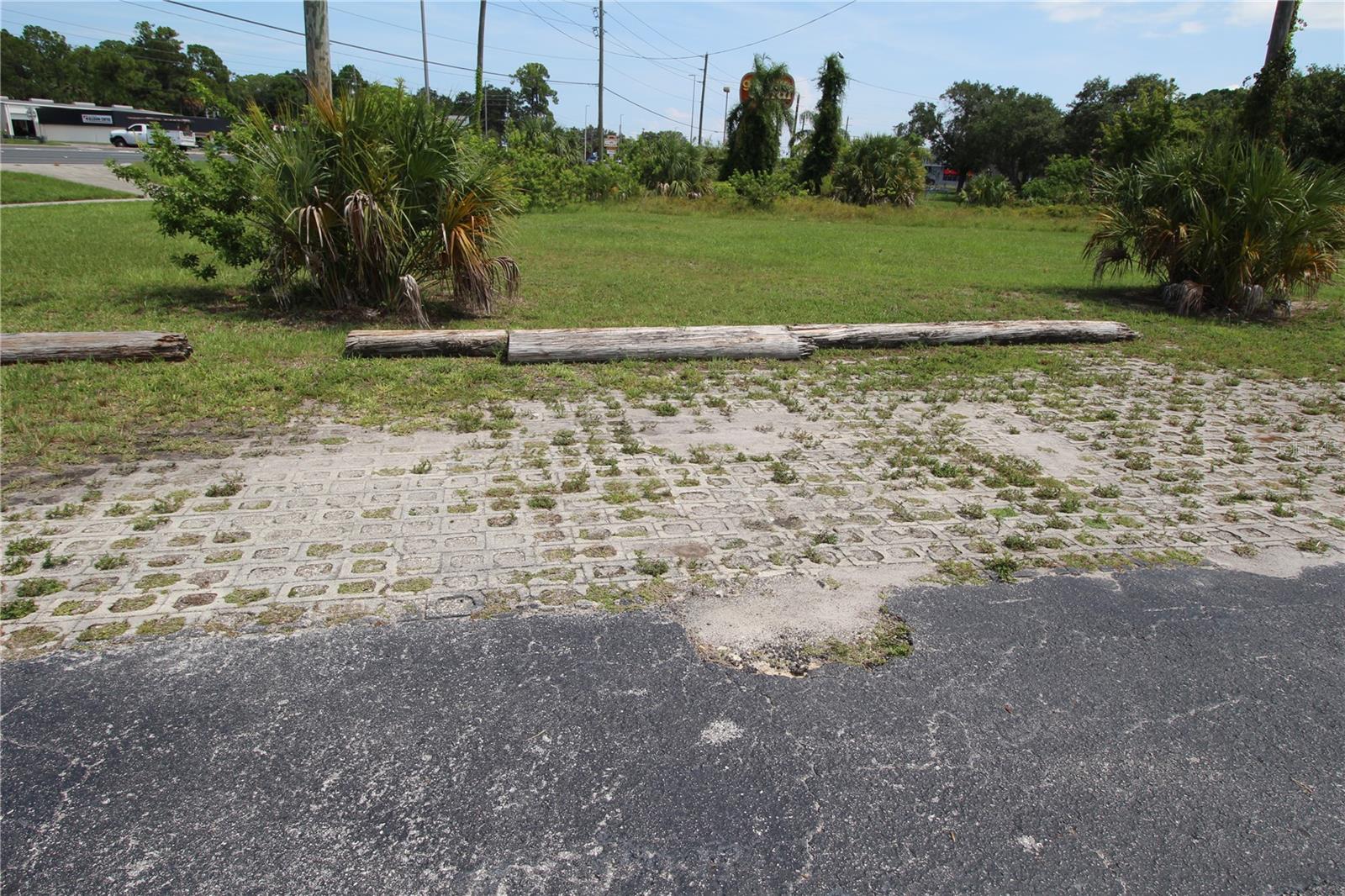 8900 US 19 HWY — photo 14