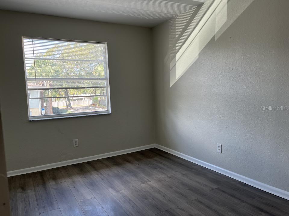 624 GOLDEN RAINTREE PL #624 — photo 4