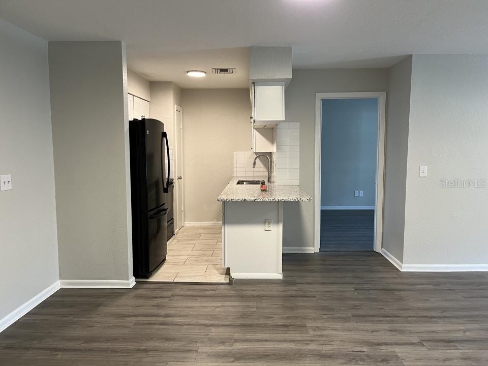 624 GOLDEN RAINTREE PL #624 — photo 8