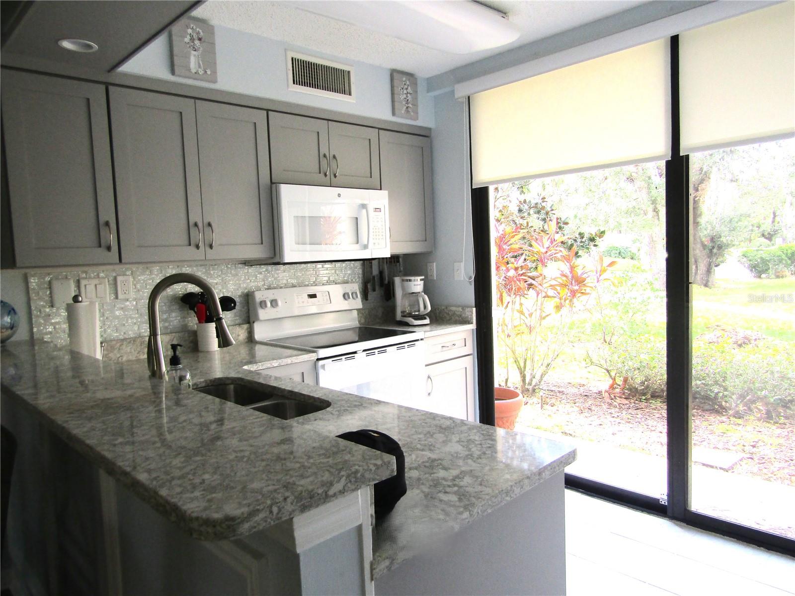 5136 HARPERS CROFT #11 — photo 4