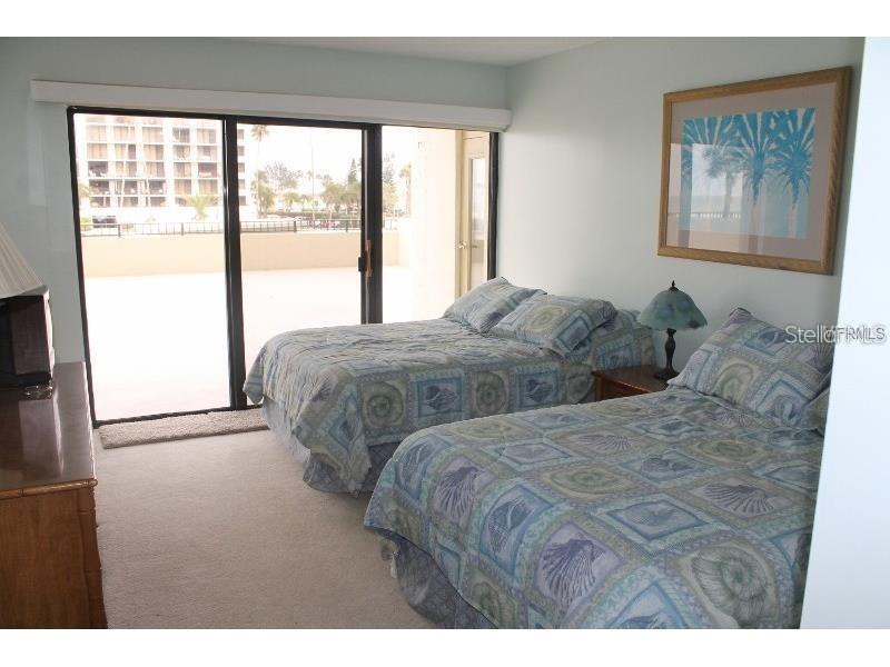 1480 GULF BLVD #106 — photo 32