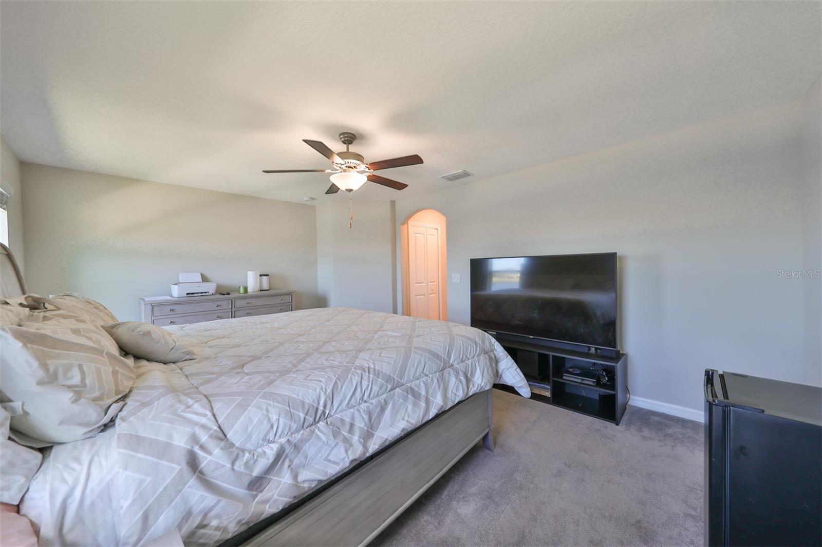 928 ROYAL EMPRESS DR — photo 26