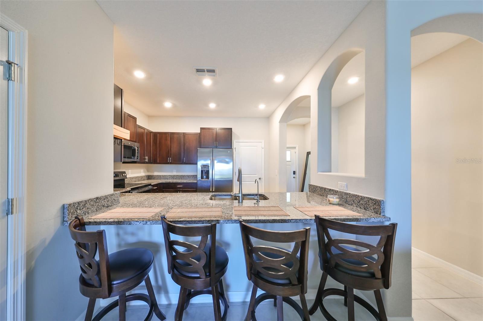 928 ROYAL EMPRESS DR — photo 12