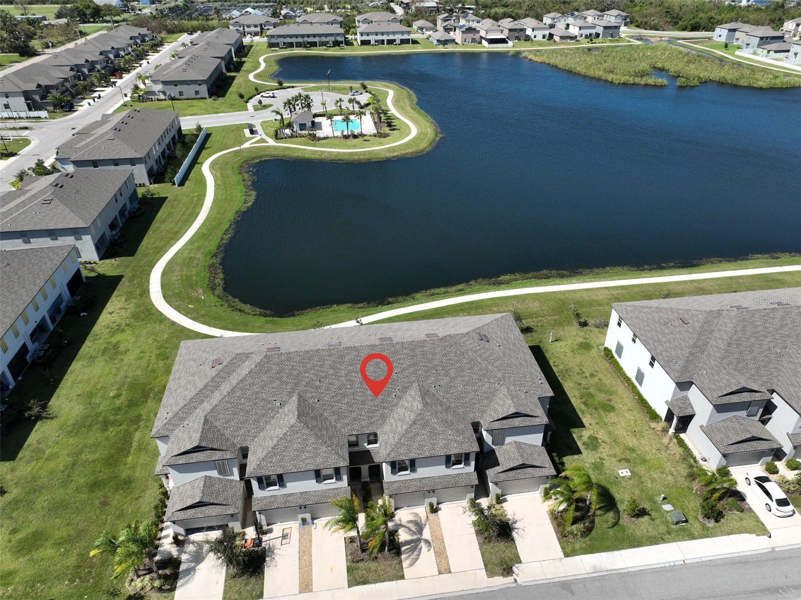 928 ROYAL EMPRESS DR — photo 44