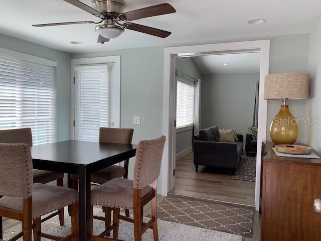 1275 WOODDELL DR — photo 9