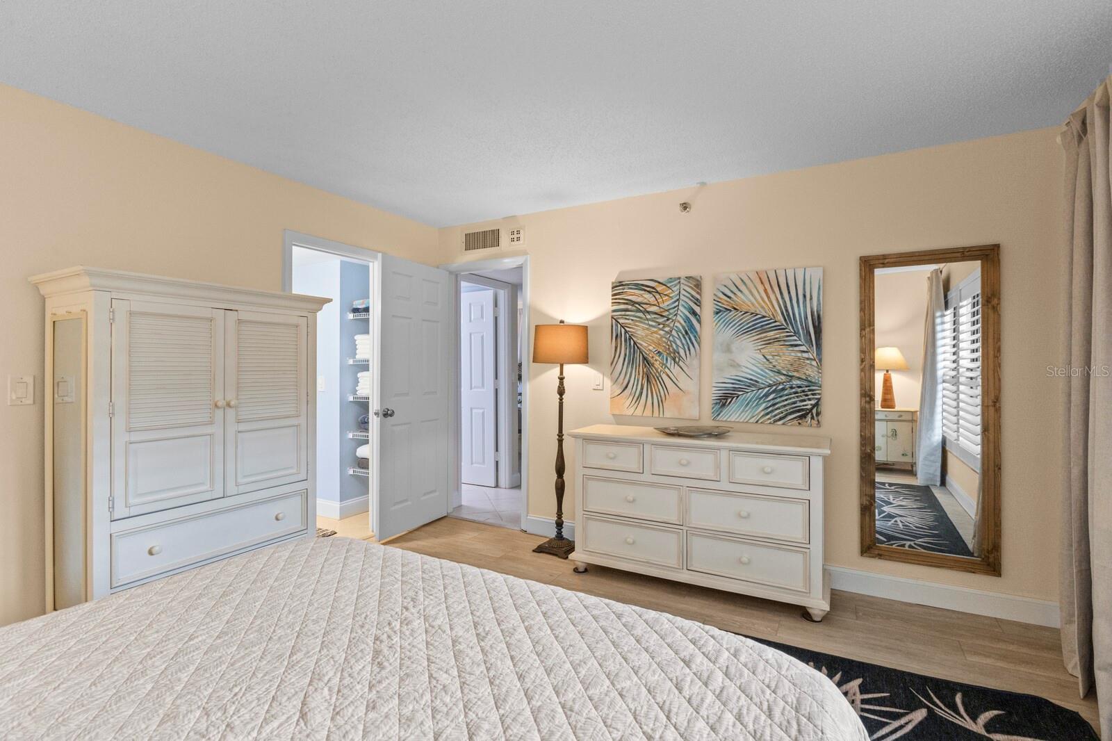 1001 BENJAMIN FRANKLIN DR #512 — photo 18