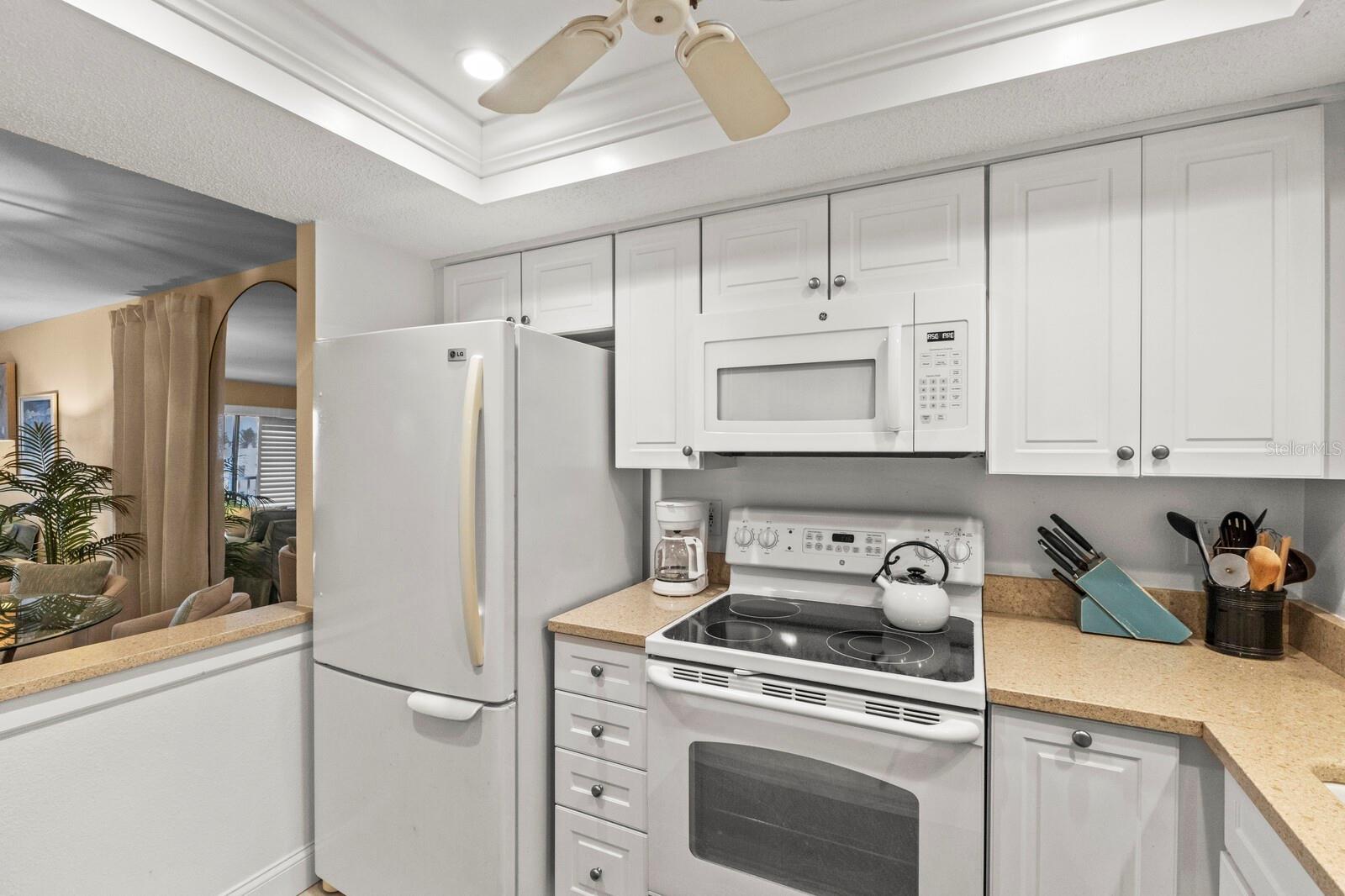1001 BENJAMIN FRANKLIN DR #512 — photo 7