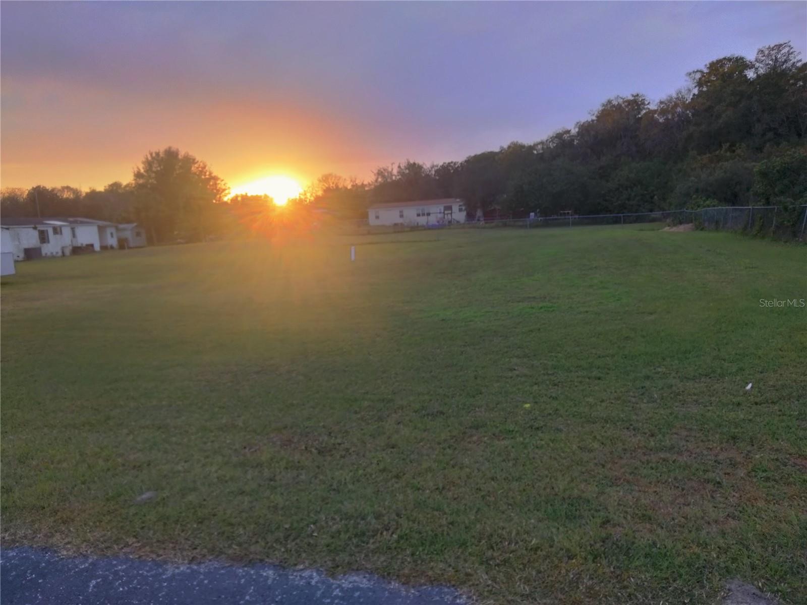 9138 WOOD TERRACE DR — photo 2