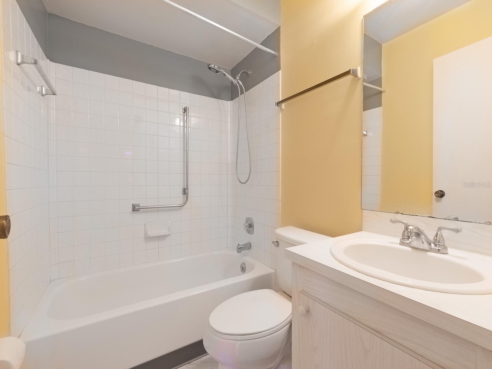 2465 NORTHSIDE DR #906 — photo 18