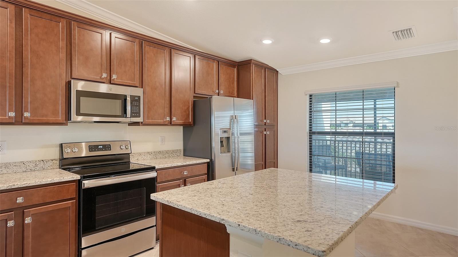 5710 PALMER CIR #201 — photo 20