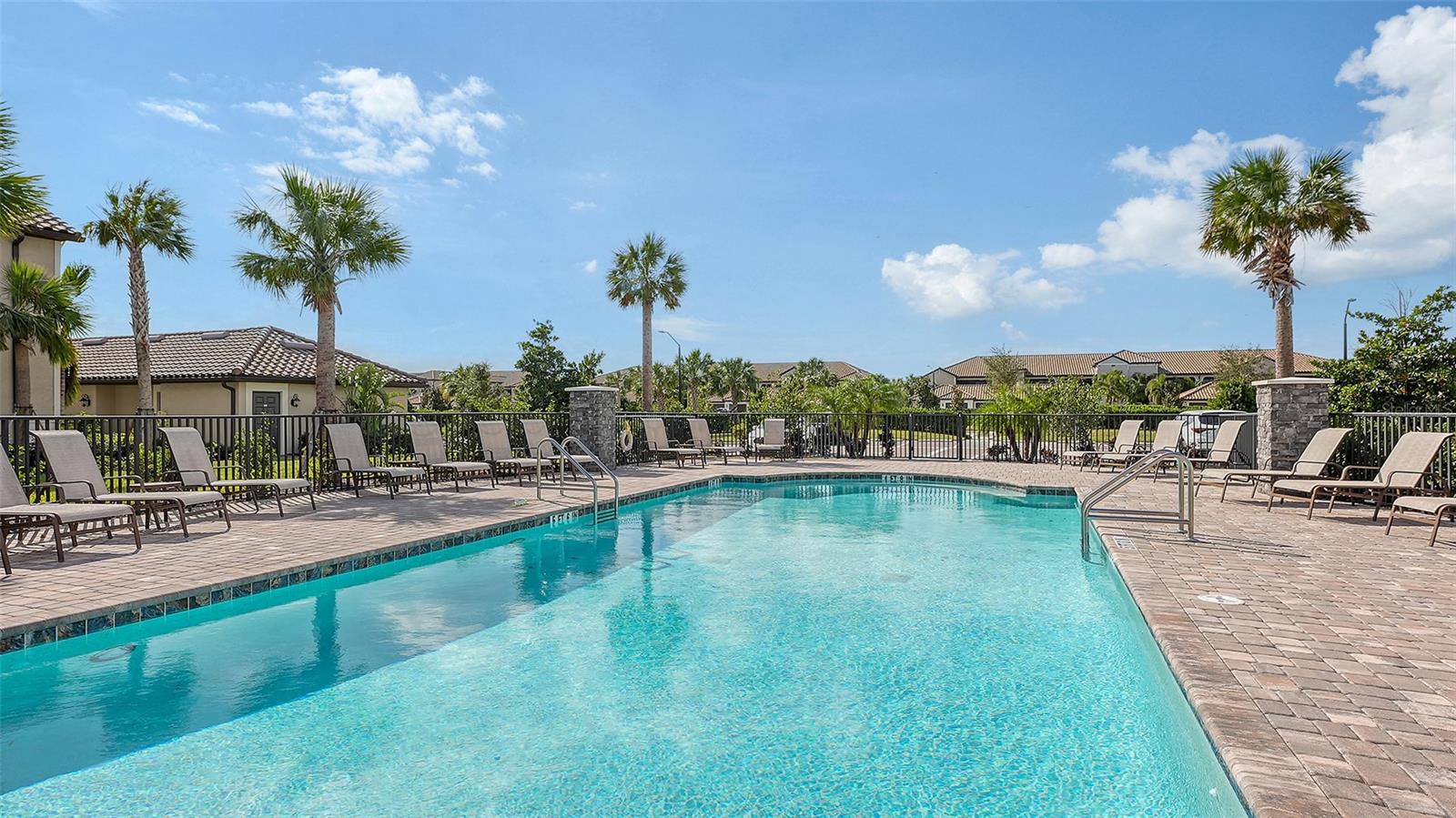5710 PALMER CIR #201 — photo 39