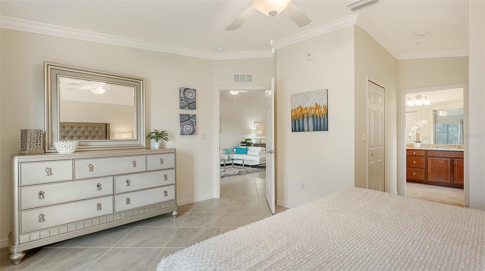 5710 PALMER CIR #201 — photo 26