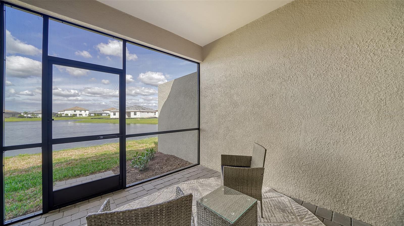 15721 SUNNY DAY DR — photo 9