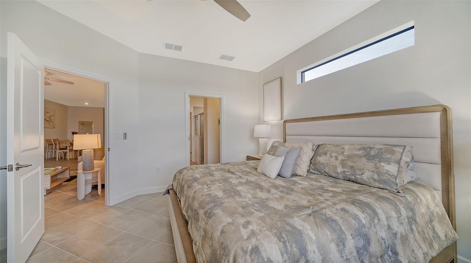 15721 SUNNY DAY DR — photo 12