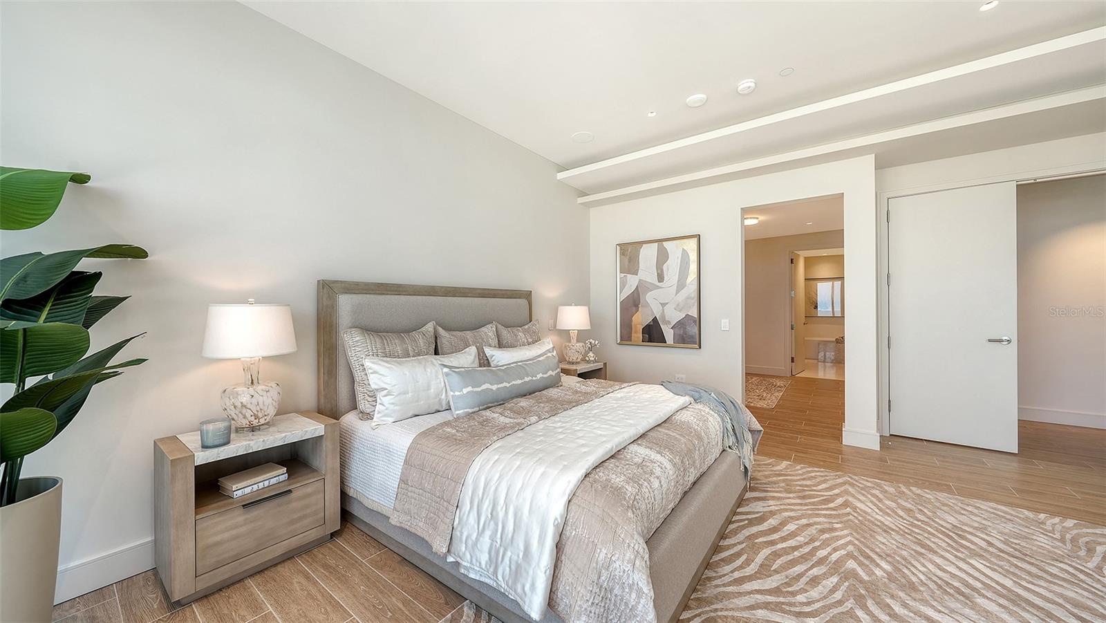 1561 GULF OF MEXICO DR #403 — photo 31