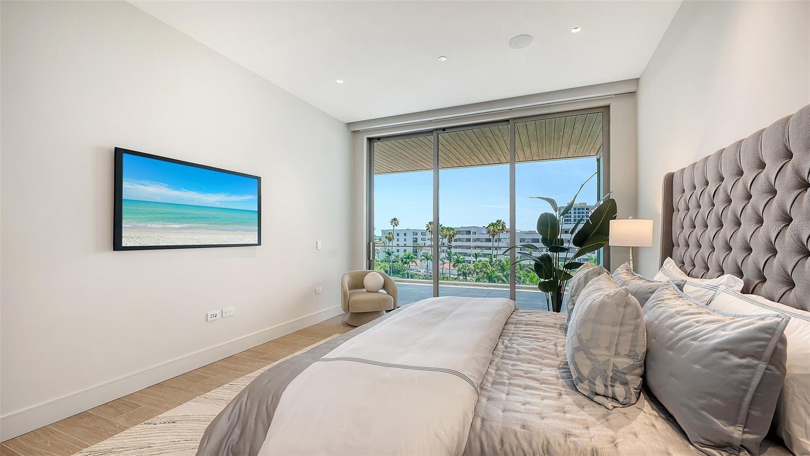 1561 GULF OF MEXICO DR #403 — photo 45