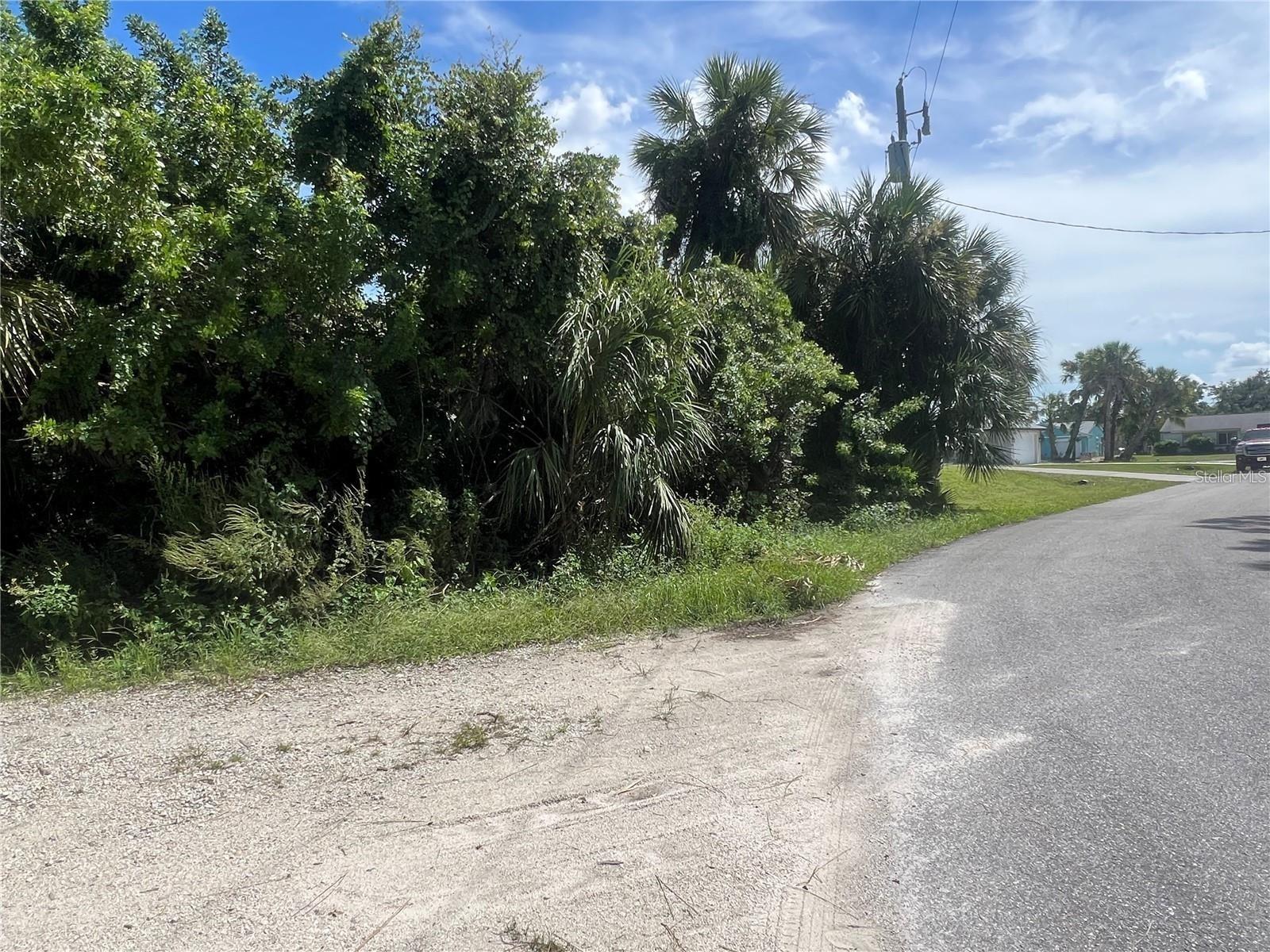LOT 6 DENARGO RD — photo 3