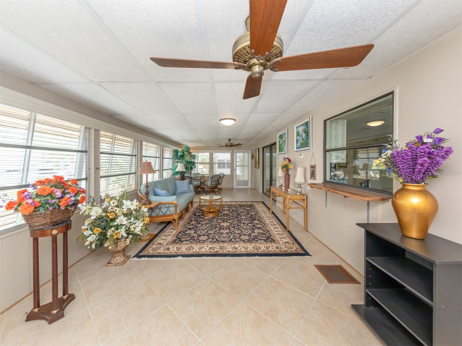628 LA JOLLA CIR — photo 17