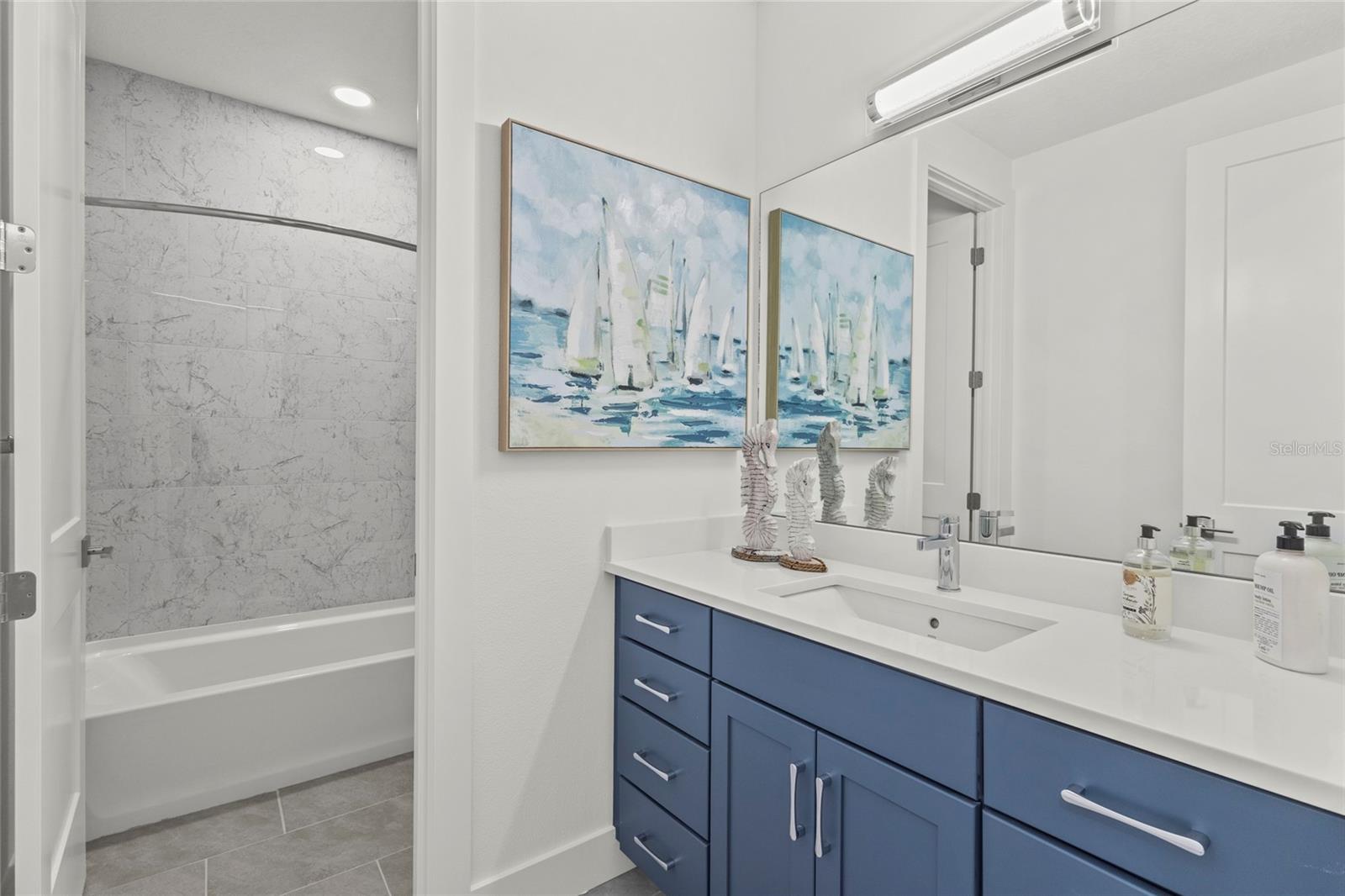 217 S SHADE AVE — photo 37