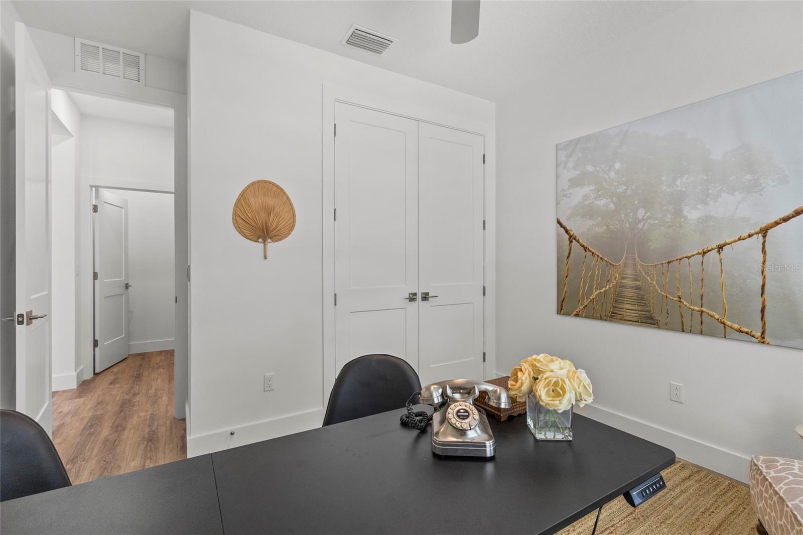 217 S SHADE AVE — photo 29