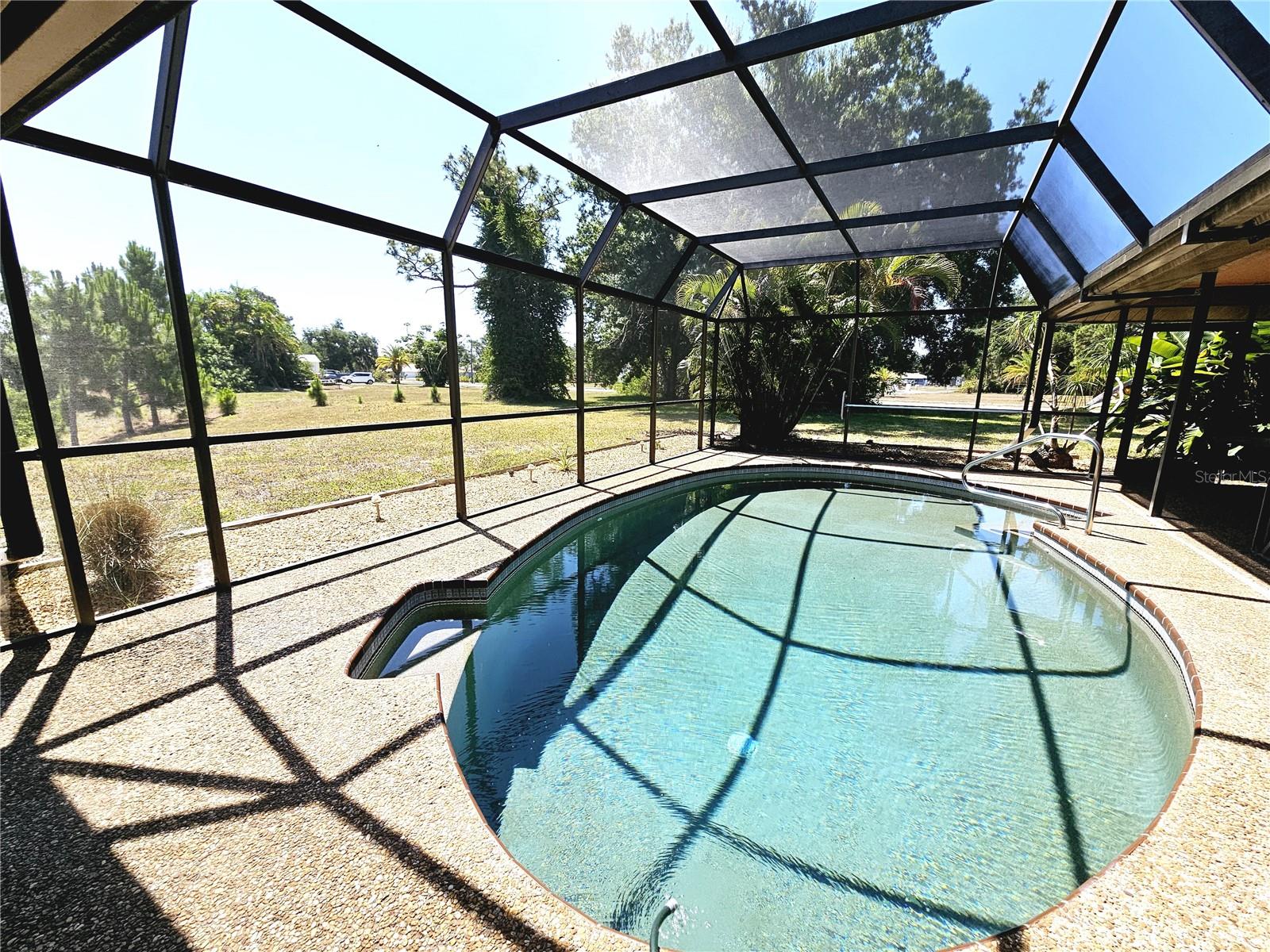 2411 BELLE RD — photo 30