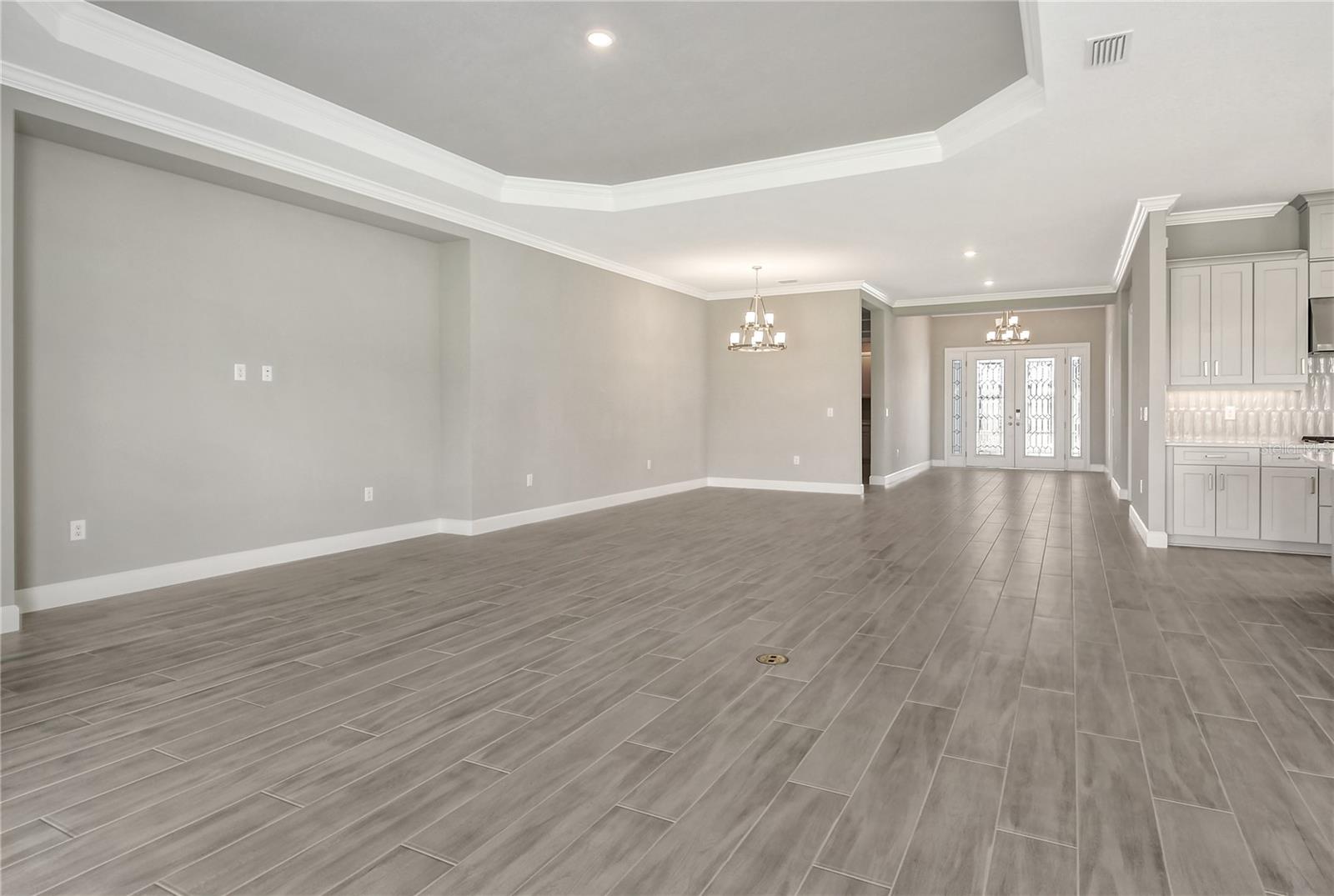 15625 SAN LAZZARO AVE — photo 14