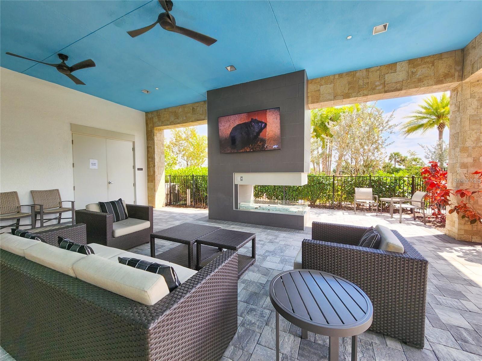 15625 SAN LAZZARO AVE — photo 73
