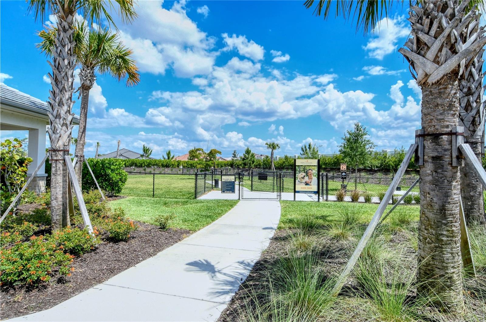 15625 SAN LAZZARO AVE — photo 54