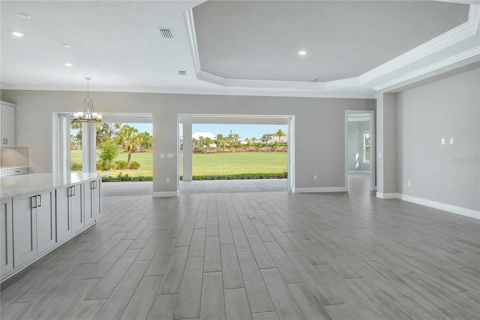 15625 SAN LAZZARO AVE — photo 10