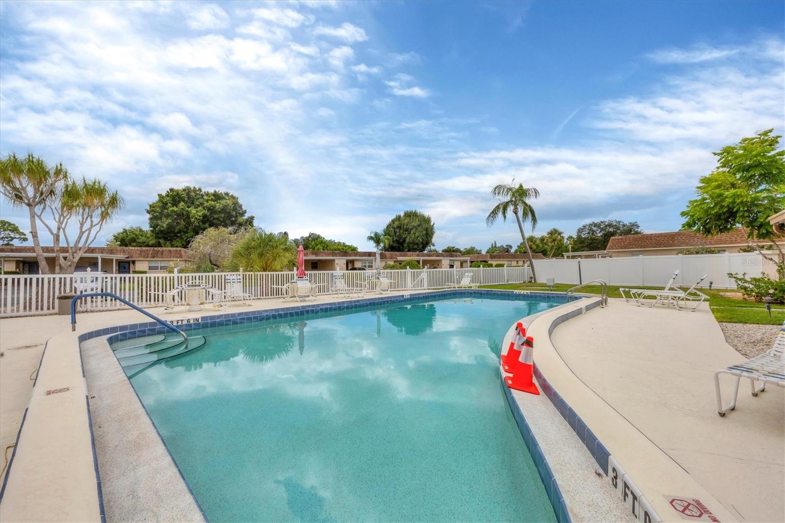 4803 PARK ACRES DR — photo 29