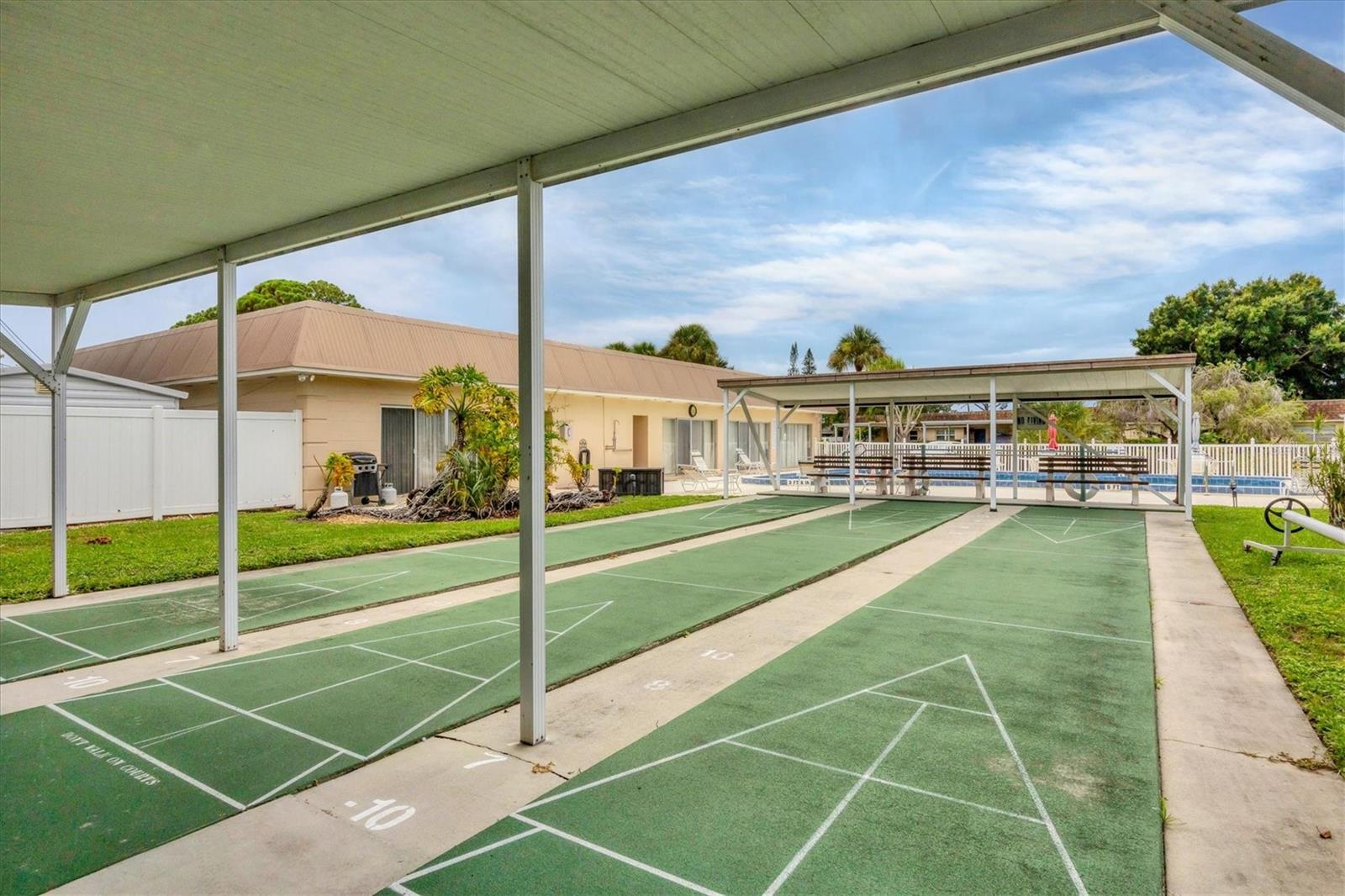4803 PARK ACRES DR — photo 32