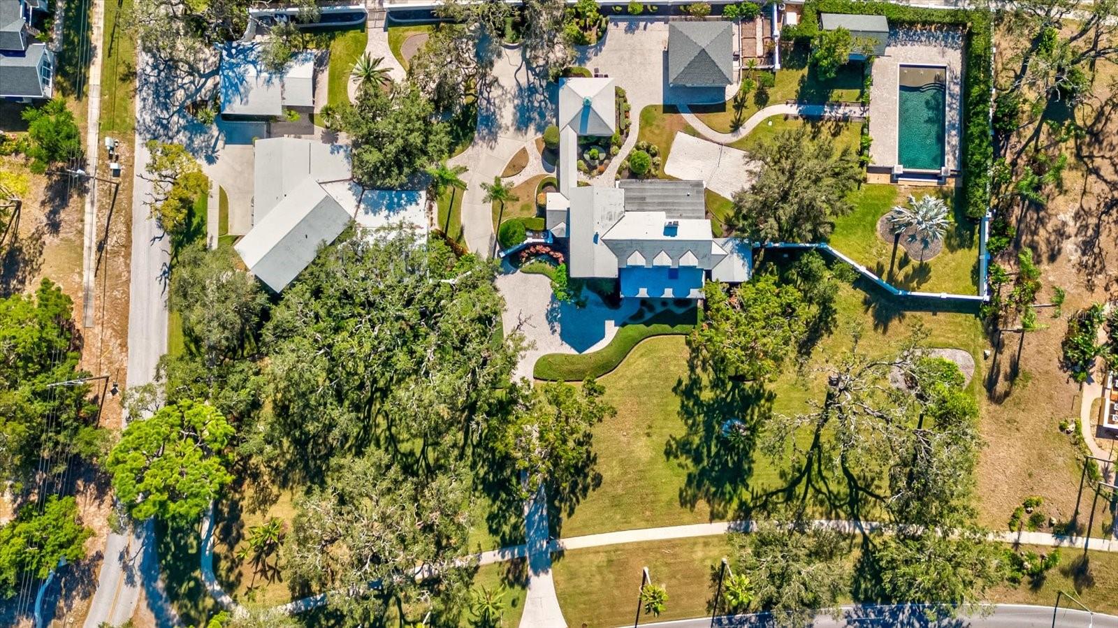 518 RIVERSIDE DR — photo 75
