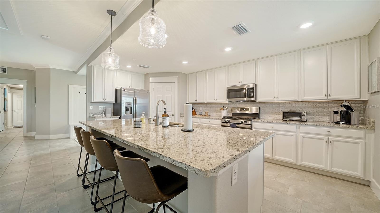 17815 GAWTHROP DR #101 — photo 17