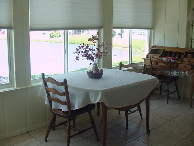 533 CIRCLEWOOD DR — photo 16