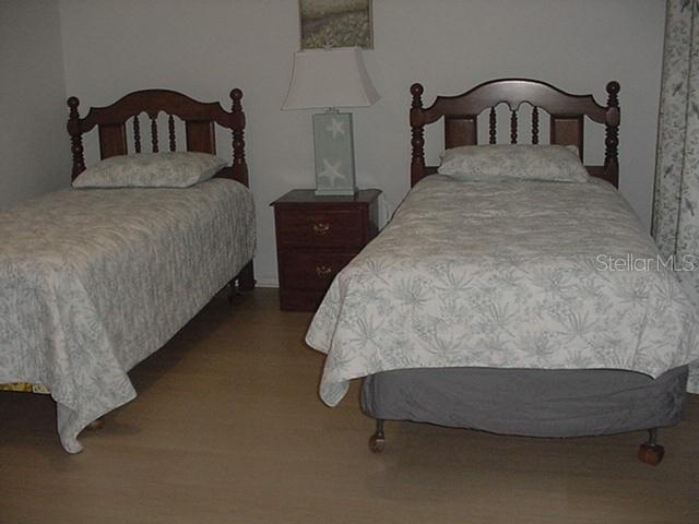533 CIRCLEWOOD DR — photo 12