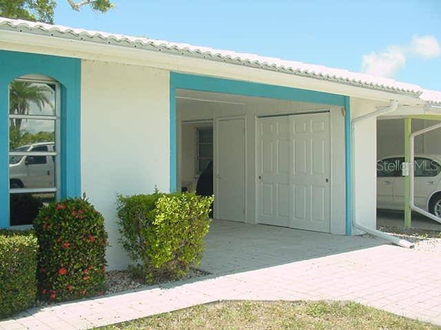 533 CIRCLEWOOD DR — photo 2