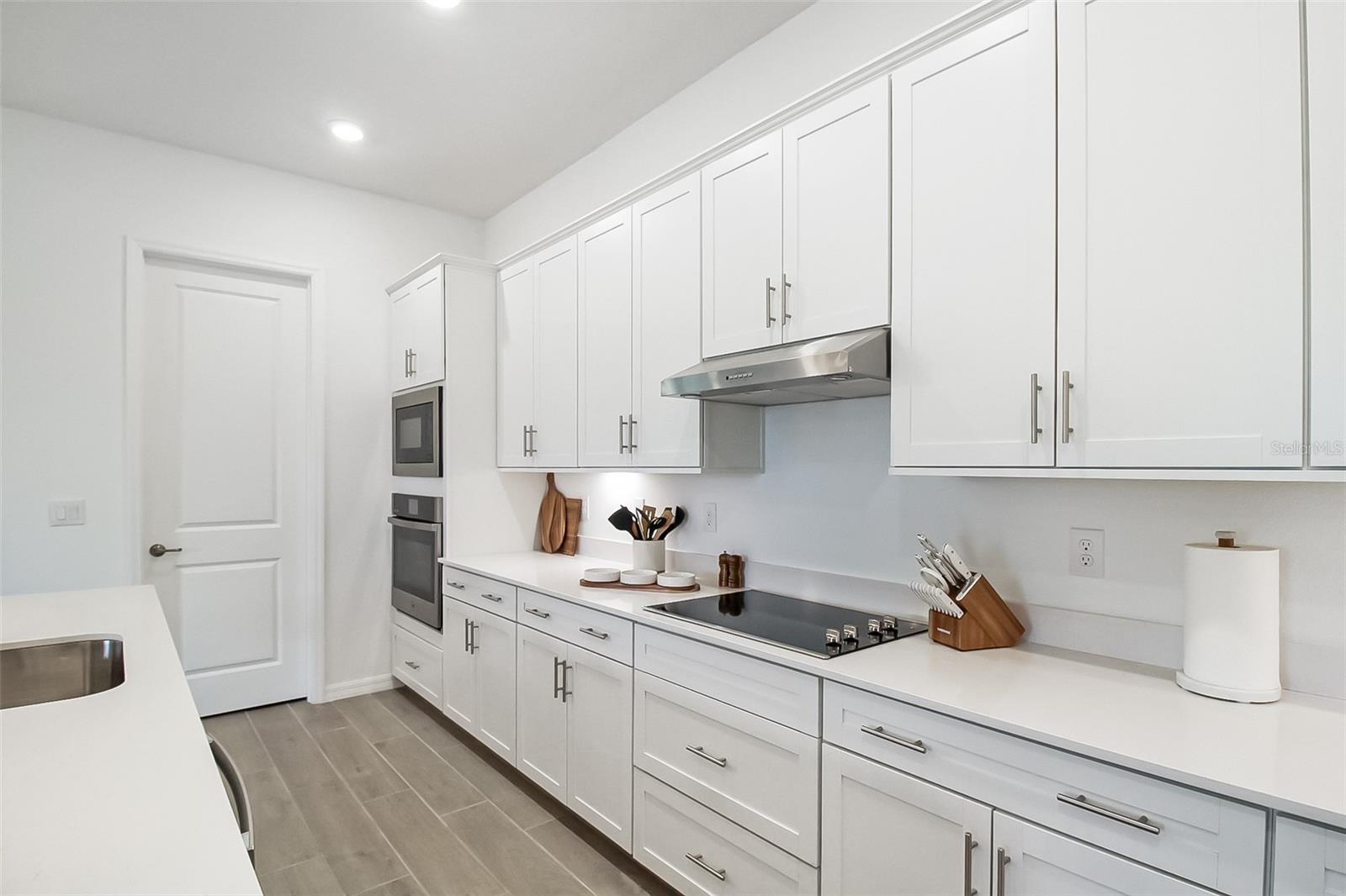 17335 JADESTONE CT — photo 28