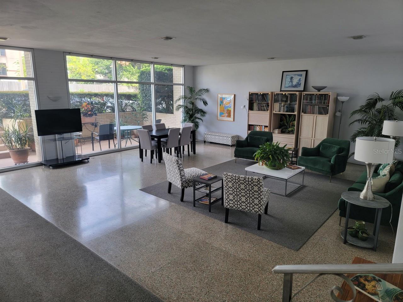 750 BURLINGTON AVE N #3H — photo 3