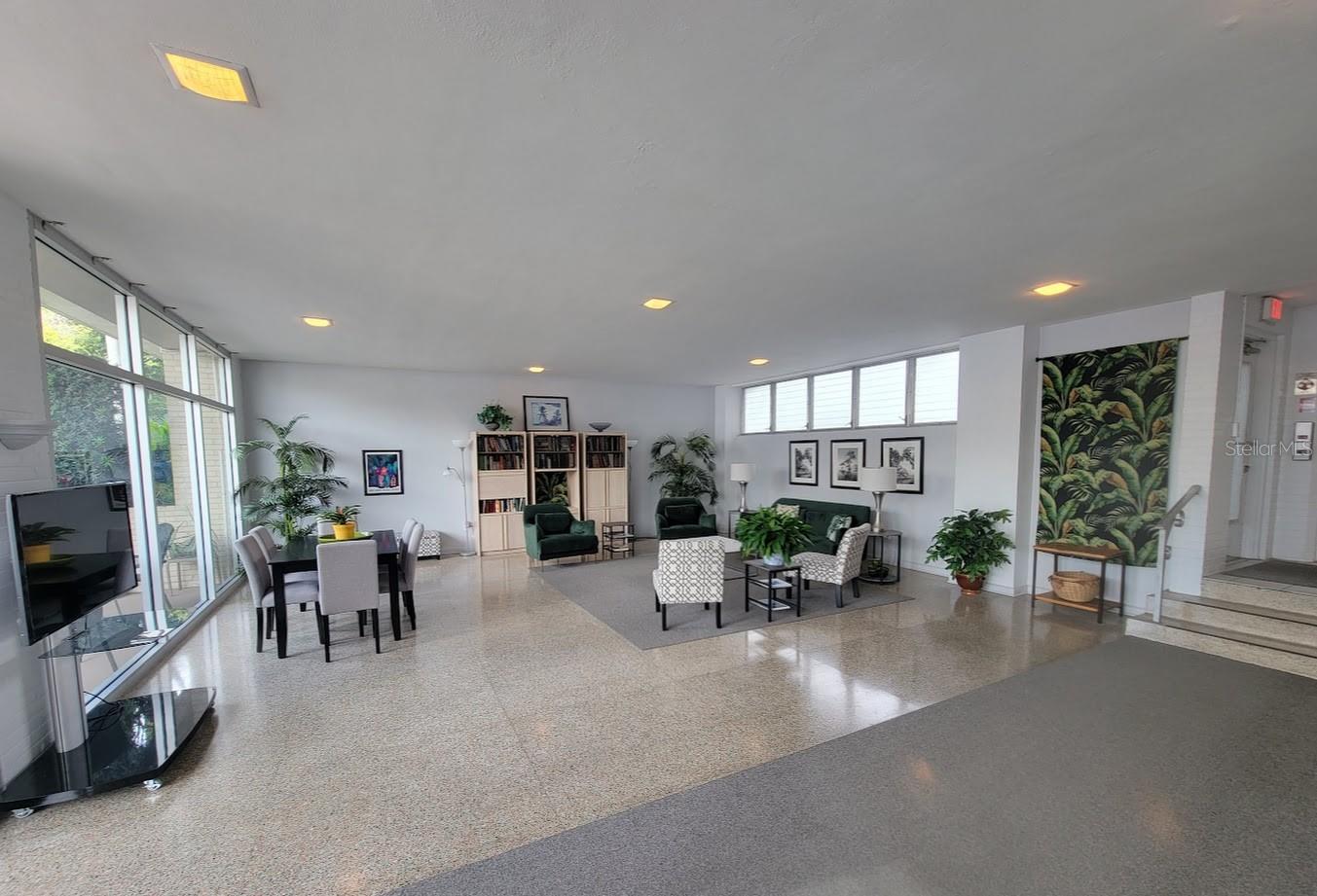 750 BURLINGTON AVE N #3H — photo 2