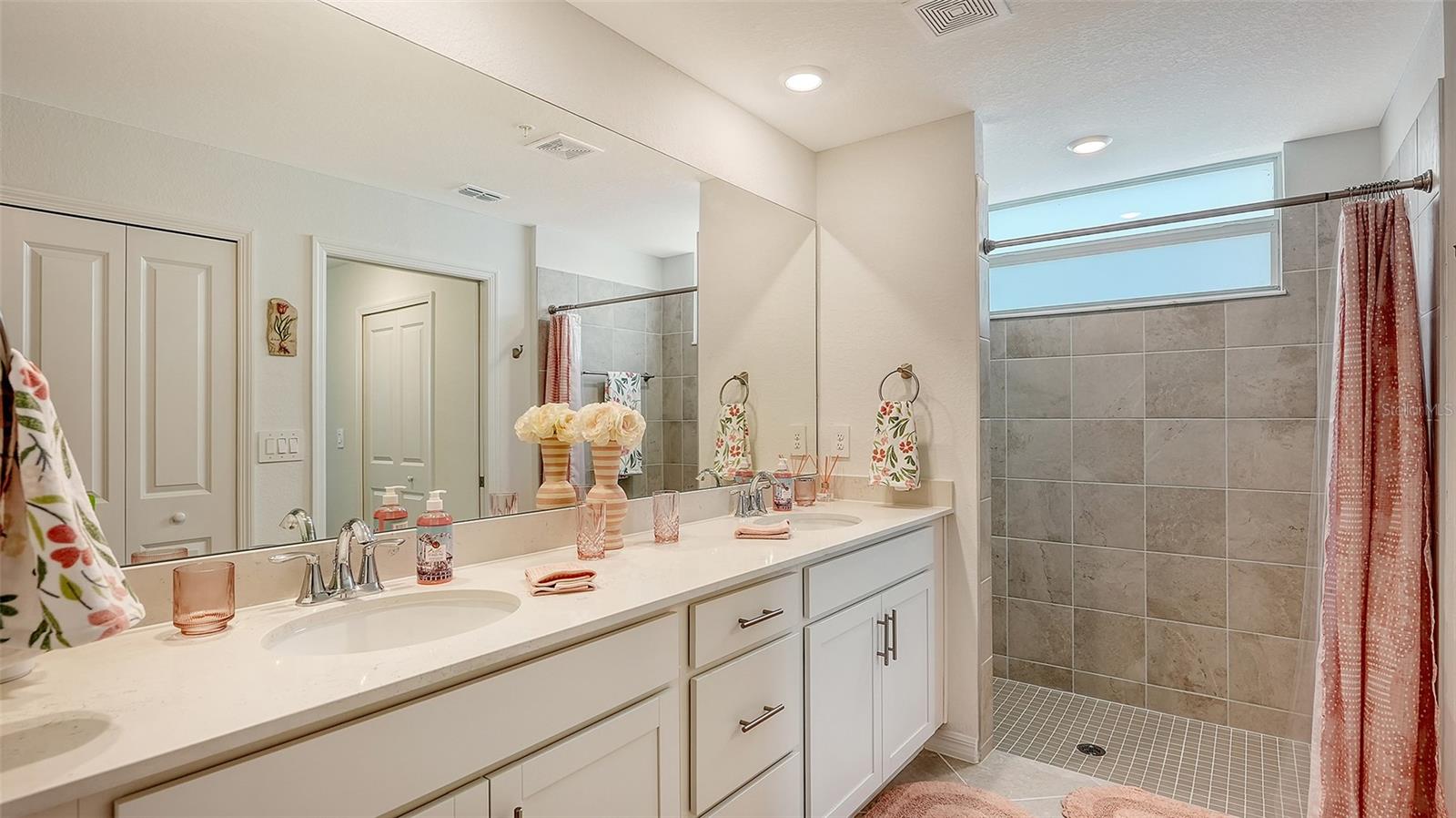 17475 OPAL SAND DR #101 — photo 32