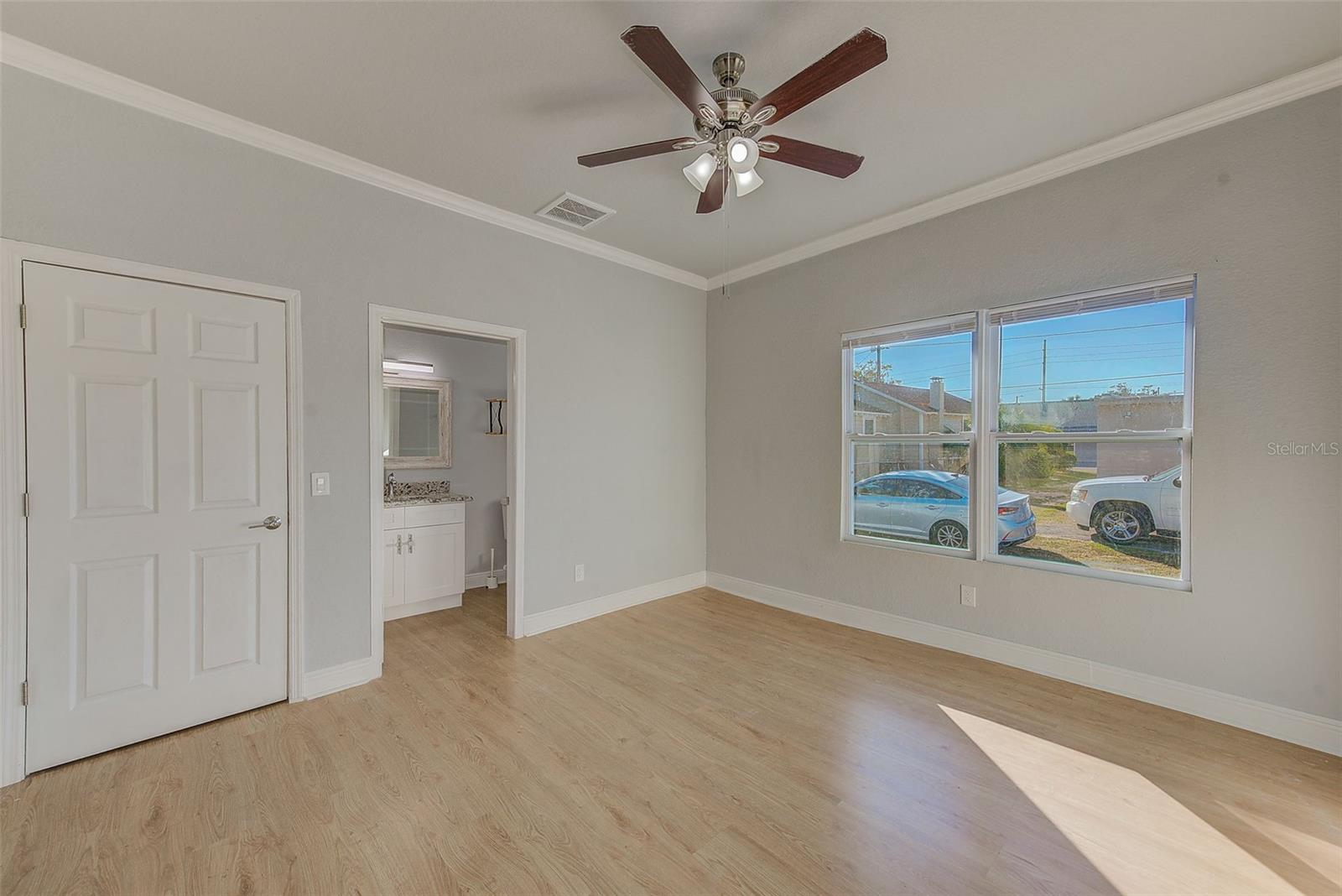 2905 E 21ST AVE — photo 16