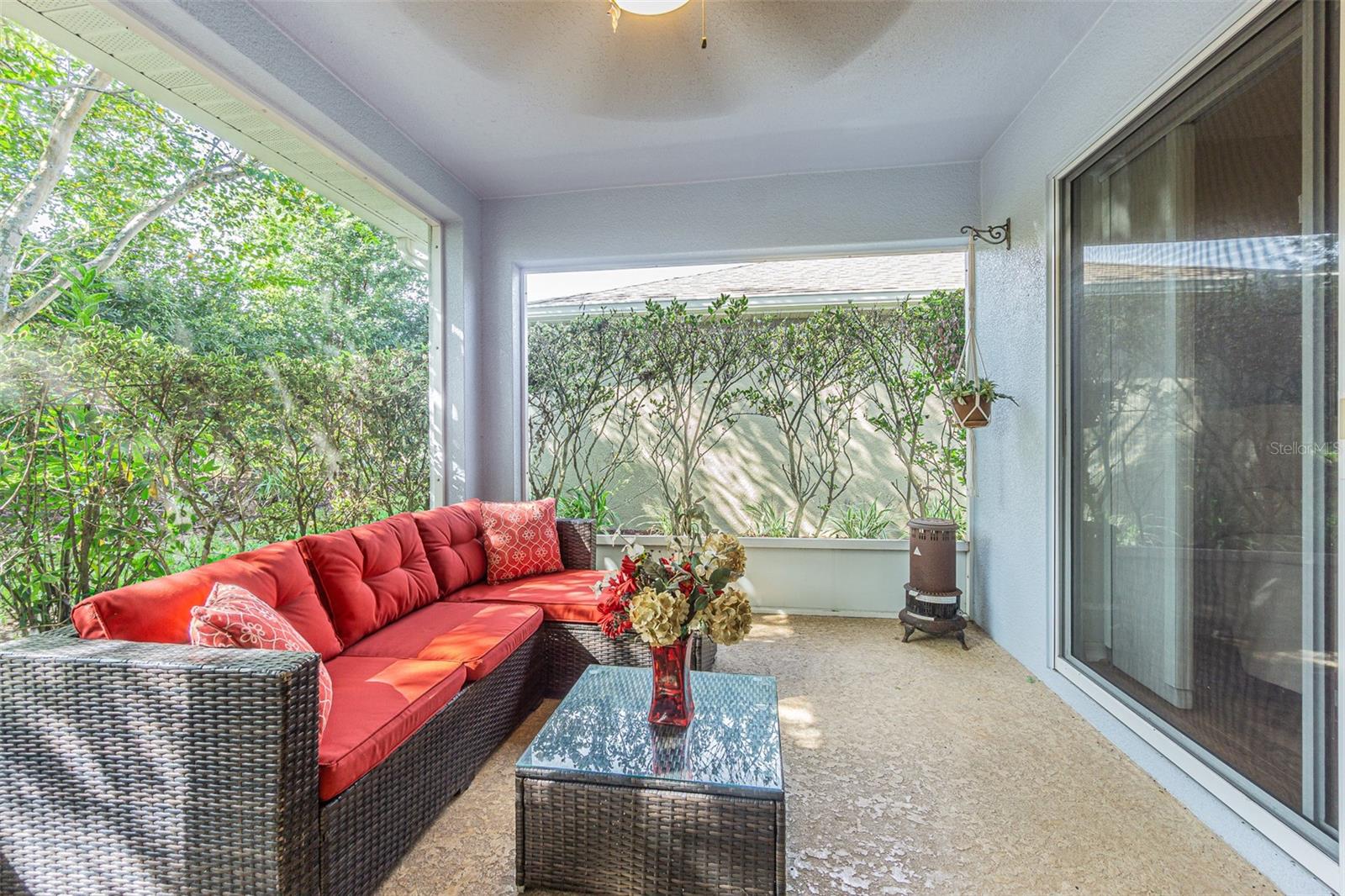 10230 OLD TAMPA BAY DR — photo 10