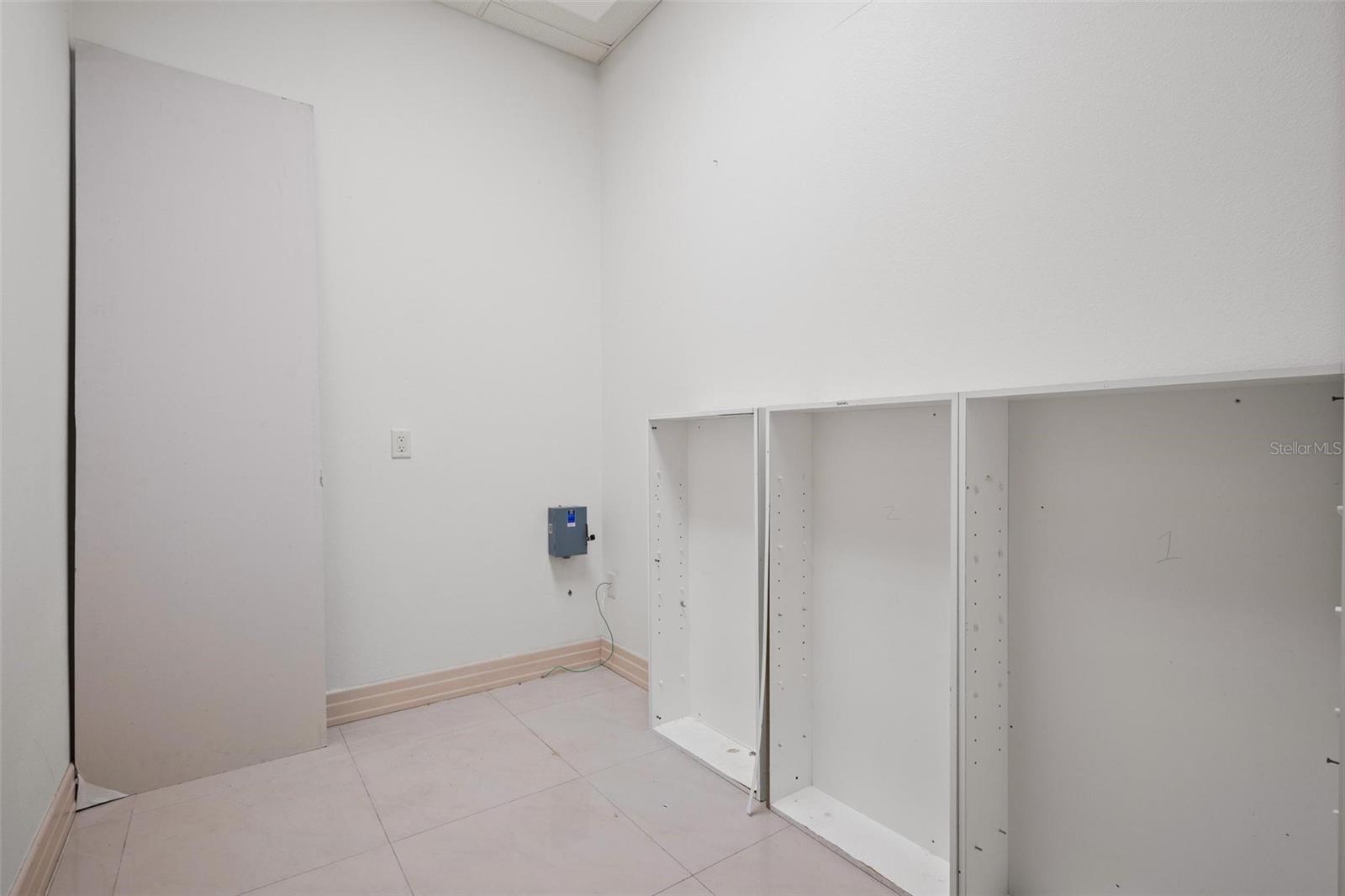 3730 TAMPA RD #3730-B — photo 15