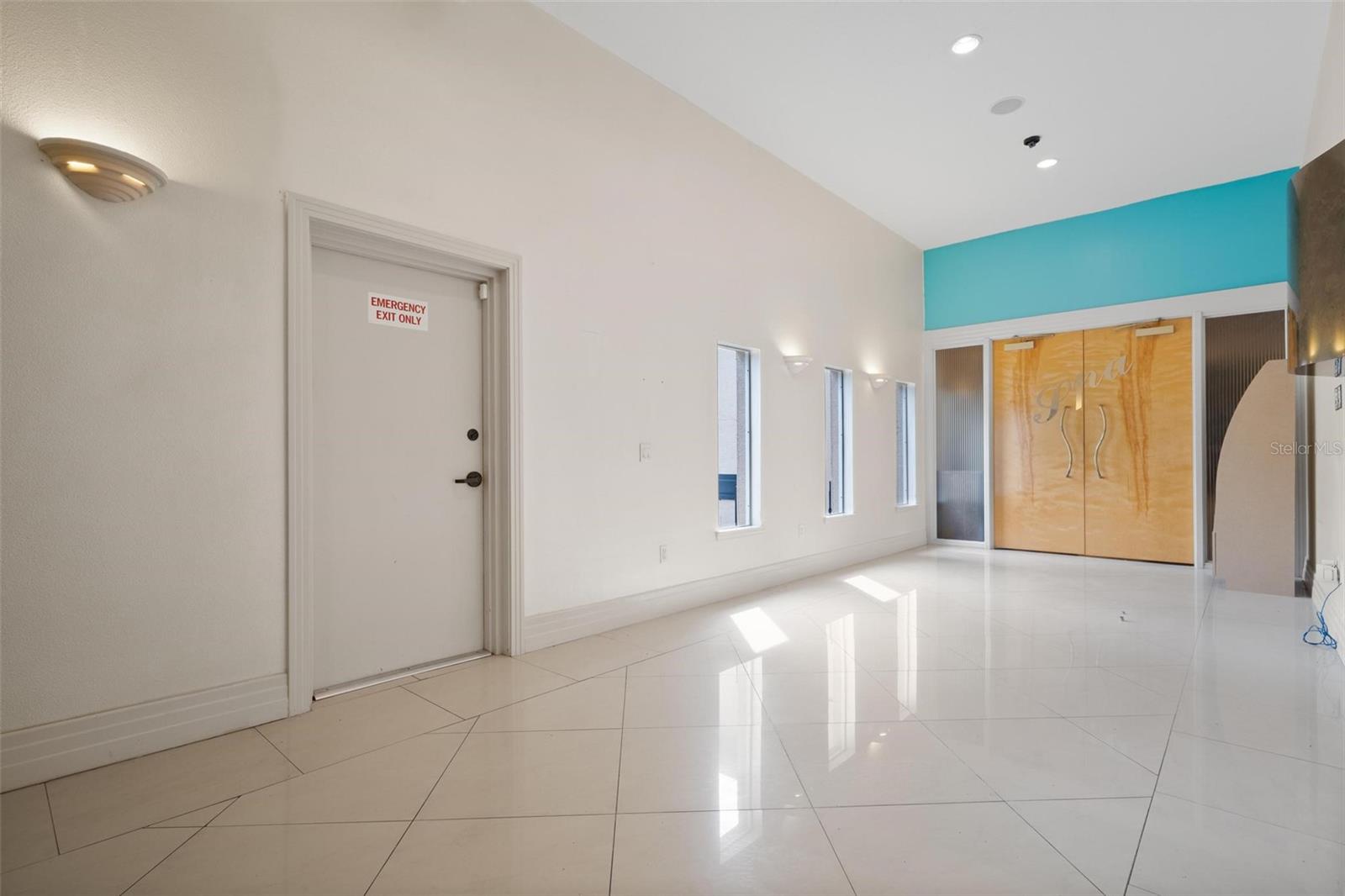 3730 TAMPA RD #3730-B — photo 4